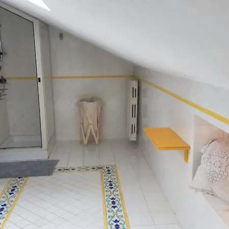 Charming In With Mountain View 60 M² アパート Faiano